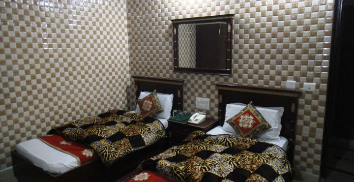 Hotel Hallmark Regency Ludhiana Exterior foto